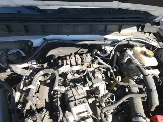 ✅ 2023 Ford Bronco Badlands • VIN: 1FMEE5DP1PLB59951 • Lot: 90258545. Wystawiony na Copart z przebiegiem 29 949 mil. Bezpłatny archiwum sprzedaży aukcyjnych z USA i szczegółowy raport historii pojazdu na DreamBid. Zdjęcie 16.