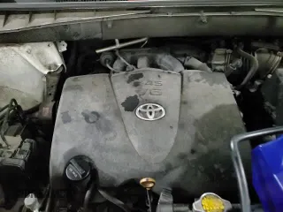 ✅ 2017 Toyota Highlander SE • VIN: 5TDJZRFH0HS515309 • Lot: 92230305. Listed on Copart with 135,347 mi. Free auction sales archive from the USA and detailed vehicle history report at DreamBid. Image 16.