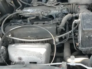 ✅ 1998 Toyota RAV4 • VIN: JT3HP10V5W0190259 • Lot: 43386724. Wystawiony na IAAI z przebiegiem 117 960 mil. Bezpłatny archiwum sprzedaży aukcyjnych z USA i szczegółowy raport historii pojazdu na DreamBid. Zdjęcie 19.