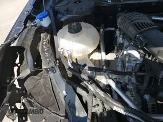 ✅ 2025 Lincoln Nautilus Premiere • VIN: 5LMPJ8JA6SJ920982 • Lot: 85937385. Wystawiony na Copart z przebiegiem 1 797 mil. Bezpłatny archiwum sprzedaży aukcyjnych z USA i szczegółowy raport historii pojazdu na DreamBid. Zdjęcie 15.