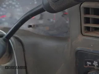 ✅ 2003 Ford F-250 XL • VIN: 1FTNW21P53EC85328 • Lot: 86699845. Wystawiony na Copart z przebiegiem 210 511 mil. Bezpłatny archiwum sprzedaży aukcyjnych z USA i szczegółowy raport historii pojazdu na DreamBid. Zdjęcie 11.