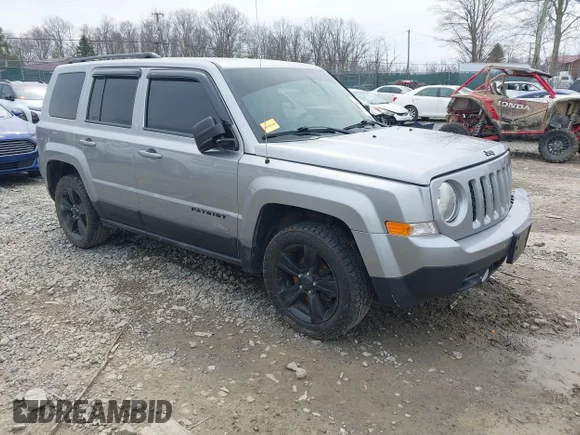 ✅ 2014 Jeep Patriot Sport • VIN: 1C4NJPBAXED886992 • Lot: 44650726. Wystawiony na IAAI z przebiegiem 93 919 mil. Bezpłatny archiwum sprzedaży aukcyjnych z USA i szczegółowy raport historii pojazdu na DreamBid. Zdjęcie 1.
