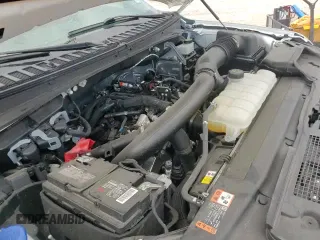 ✅ 2023 Ford Expedition Limited • VIN: 1FMJU1K87PEA18019 • Lot: 62093945. Wystawiony na Copart z przebiegiem 20 017 mil. Bezpłatny archiwum sprzedaży aukcyjnych z USA i szczegółowy raport historii pojazdu na DreamBid. Zdjęcie 16.