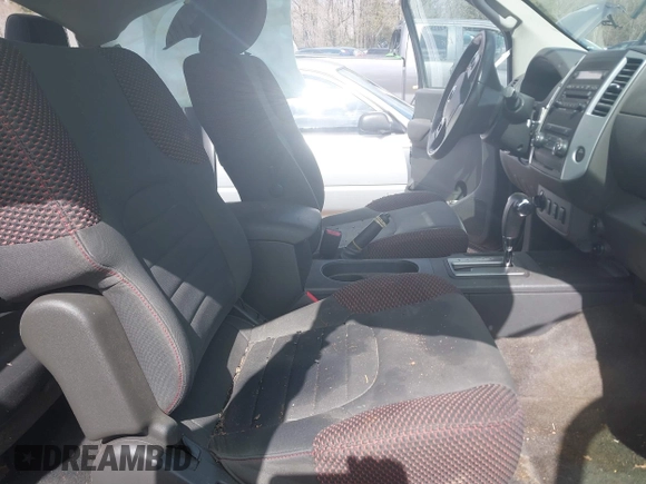 ✅ 2012 Nissan Frontier SV • VIN: 1N6AD0CW9CC481990 • Lot: 41722476. Wystawiony na IAAI z przebiegiem 114 676 mil. Bezpłatny archiwum sprzedaży aukcyjnych z USA i szczegółowy raport historii pojazdu na DreamBid. Zdjęcie 5.
