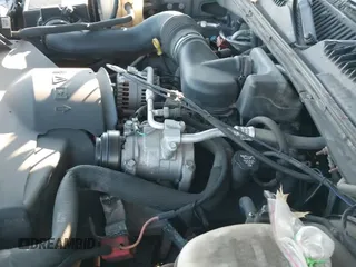 ✅ 2003 GMC Sierra 1500 • VIN: 2GTEC19XX31319126 • Lot: 43591215. Wystawiony na IAAI z przebiegiem 209 838 mil. Bezpłatny archiwum sprzedaży aukcyjnych z USA i szczegółowy raport historii pojazdu na DreamBid. Zdjęcie 19.