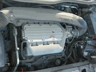 ✅ 2004 Saturn VUE V6 • VIN: 5GZCZ63474S815177 • Lot: 43552703. Wystawiony na IAAI z przebiegiem 157 394 mil. Bezpłatny archiwum sprzedaży aukcyjnych z USA i szczegółowy raport historii pojazdu na DreamBid. Zdjęcie 12.