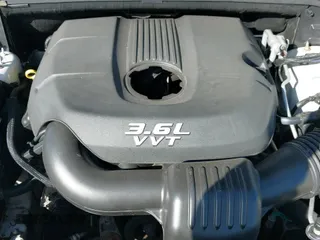 2014 Jeep Grand Cherokee Limited z VIN 1C4RJFBG0EC119349, wystawiony jako IAAI lot #43420371 z przebiegiem 119 820 mil mil oraz . Historia ofert i sprzedaży dostępna na DreamBid. Obrazek 20.