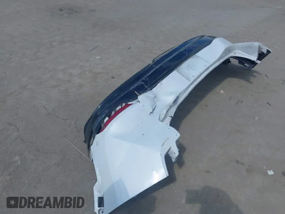 ✅ 2022 Ford Mustang Mach-E Premium • VIN: 3FMTK3SU5NMA40857 • Lot: 43109388. Wystawiony na IAAI z przebiegiem 41 356 mil. Bezpłatny archiwum sprzedaży aukcyjnych z USA i szczegółowy raport historii pojazdu na DreamBid. Zdjęcie 12.