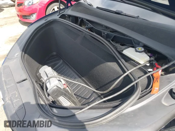 ✅ 2022 Tesla Model X • VIN: 7SAXCAE50NF360073 • Лот: 42212400. Опубліковано раніше на IAAI з пробігом Не вказано. Безкоштовний доступ до архіву аукціонних продажів зі США та докладний звіт про історію автомобіля на DreamBid. Зображення 10.