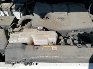 ✅ 2022 Toyota Tundra SR5 • VIN: 5TFLA5DB9NX047187 • Lot: 68334655. Listed on Copart with 37,850 mi. Free auction sales archive from the USA and detailed vehicle history report at DreamBid. Image 15.