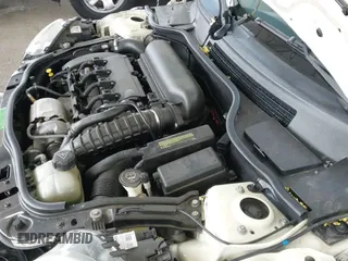 ✅ 2010 MINI Clubman S • VIN: WMWMM3C52ATP94169 • Lot: 43145361. Wystawiony na IAAI z przebiegiem 109 367 mil. Bezpłatny archiwum sprzedaży aukcyjnych z USA i szczegółowy raport historii pojazdu na DreamBid. Zdjęcie 17.