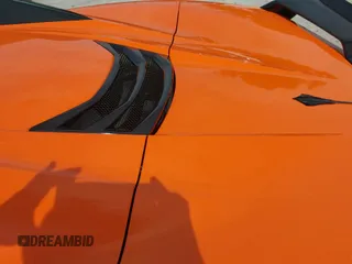 2022 Chevrolet Corvette 1LT z VIN 1G1YA3D49N5100180, wystawiony jako IAAI lot #41877105 z przebiegiem 8 729 mil mil oraz . Historia ofert i sprzedaży dostępna na DreamBid. Obrazek 25.