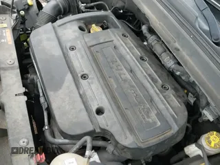 ✅ 2016 Jeep Renegade Latitude • VIN: ZACCJABW3GPD21634 • Lot: 43494210. Wystawiony na IAAI z przebiegiem 99 651 mil. Bezpłatny archiwum sprzedaży aukcyjnych z USA i szczegółowy raport historii pojazdu na DreamBid. Zdjęcie 19.