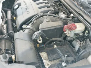 ✅ 2009 Lincoln MKS • VIN: 1LNHM93R09G614407 • Лот: 43350548. Опубликован ранее на IAAI с пробегом 181 412 миль. Бесплатный доступ к архиву аукционных продаж из США и подробный отчёт об истории автомобиля на DreamBid. Изображение 18.