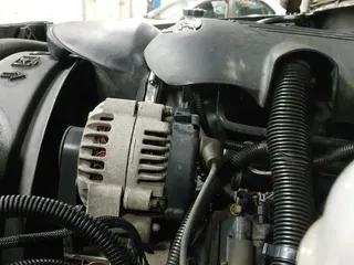 2004 GMC Sierra 1500 SLT с VIN 2GTEK19T341247820, выставлен на аукционе IAAI как лот 43127466 с пробегом 188 390 миль миль и . История ставок и продаж доступна на DreamBid. Изображение 19.