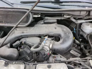 ✅ 2017 Ford Transit XL • VIN: 1FBZX2YM7HKA68631 • Lot: 43348695. Wystawiony na Copart z przebiegiem 113 088 mil. Bezpłatny archiwum sprzedaży aukcyjnych z USA i szczegółowy raport historii pojazdu na DreamBid. Zdjęcie 13.