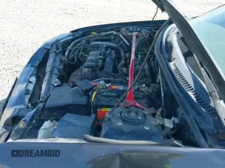 ✅ 2002 Mazda Protege • VIN: JM1BJ245321607725 • Lot: 42852304. Wystawiony na IAAI z przebiegiem 293 564 mil. Bezpłatny archiwum sprzedaży aukcyjnych z USA i szczegółowy raport historii pojazdu na DreamBid. Zdjęcie 12.