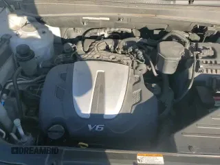 ✅ 2011 Hyundai Santa Fe SE • VIN: 5XYZH4AGXBG042112 • Lot: 84182144. Listed on Copart with 165,055 mi. Free auction sales archive from the USA and detailed vehicle history report at DreamBid. Image 14.