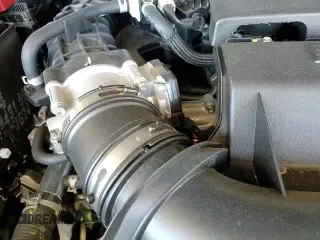 ✅ 2025 Nissan Frontier Pro-4X • VIN: 1N6ED1EK0SN609263 • Lot: 91972935. Wystawiony na Copart z przebiegiem 604 mil. Bezpłatny archiwum sprzedaży aukcyjnych z USA i szczegółowy raport historii pojazdu na DreamBid. Zdjęcie 16.