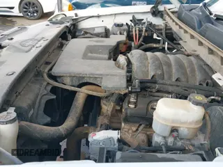 ✅ 2018 Chevrolet Silverado 1500 Work Truck • VIN: 1GCUKNEC8JF168754 • Lot: 43378276. Listed on IAAI with 160,006 mi. Free auction sales archive from the USA and detailed vehicle history report at DreamBid. Image 21.