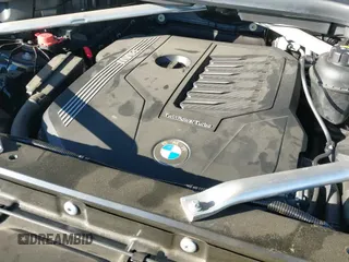 ✅ 2020 BMW X5 xDrive40i • VIN: 5UXCR6C08L9C82200 • Lot: 43595542. Wystawiony na IAAI z przebiegiem 31 384 mil. Bezpłatny archiwum sprzedaży aukcyjnych z USA i szczegółowy raport historii pojazdu na DreamBid. Zdjęcie 19.