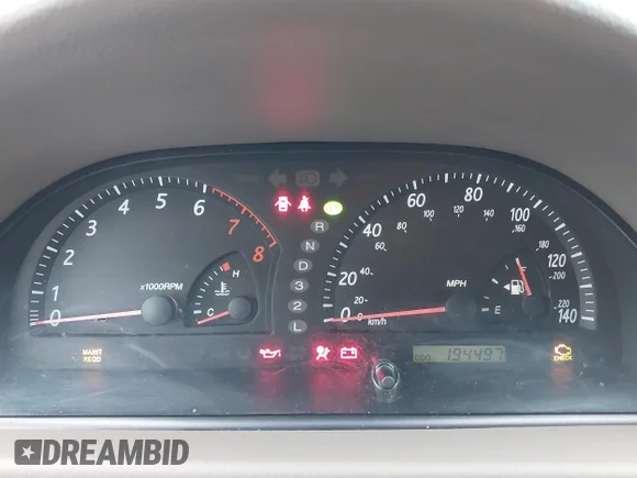 ✅ 2004 Toyota Camry LE • VIN: 4T1BF32K94U585744 • Lot: 43786189. Wystawiony na IAAI z przebiegiem 194 497 mil. Bezpłatny archiwum sprzedaży aukcyjnych z USA i szczegółowy raport historii pojazdu na DreamBid. Zdjęcie 7.