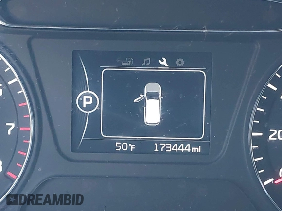 ✅ 2017 Kia Sorento LX • VIN: 5XYPGDA33HG259890 • Lot: 44693090. Wystawiony na IAAI z przebiegiem 173 444 mil. Bezpłatny archiwum sprzedaży aukcyjnych z USA i szczegółowy raport historii pojazdu na DreamBid. Zdjęcie 7.