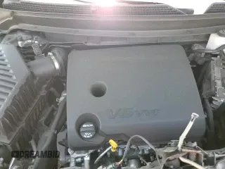 ✅ 2024 Buick Enclave Premium • VIN: 5GAERCKW6RJ120487 • Lot: 64239775. Wystawiony na Copart z przebiegiem 16 412 mil. Bezpłatny archiwum sprzedaży aukcyjnych z USA i szczegółowy raport historii pojazdu na DreamBid. Zdjęcie 16.