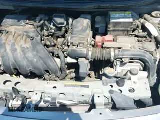 ✅ 2013 Nissan Versa S Plus • VIN: 3N1CN7AP0DL875884 • Lot: 42947594. Wystawiony na IAAI z przebiegiem 159 407 mil. Bezpłatny archiwum sprzedaży aukcyjnych z USA i szczegółowy raport historii pojazdu na DreamBid. Zdjęcie 12.