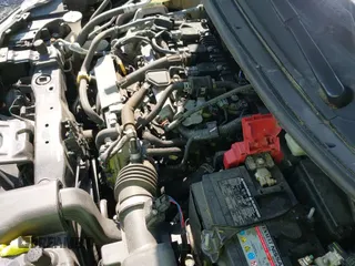 ✅ 2020 Nissan Versa SR • VIN: 3N1CN8FVXLL914735 • Lot: 43155530. Wystawiony na IAAI z przebiegiem 124 060 mil. Bezpłatny archiwum sprzedaży aukcyjnych z USA i szczegółowy raport historii pojazdu na DreamBid. Zdjęcie 19.