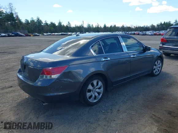✅ 2009 Honda Accord EX-L • VIN: 1HGCP26819A191728 • Lot: 45062780. Wystawiony na IAAI z przebiegiem 200 385 mil. Bezpłatny archiwum sprzedaży aukcyjnych z USA i szczegółowy raport historii pojazdu na DreamBid. Zdjęcie 4.