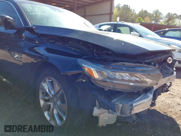 ✅ 2019 Honda Accord LX • VIN: 1HGCV1F17KA145295 • Lot: 44627137. Wystawiony na IAAI z przebiegiem 139 395 mil. Bezpłatny archiwum sprzedaży aukcyjnych z USA i szczegółowy raport historii pojazdu na DreamBid. Zdjęcie 6.
