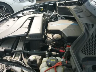 ✅ 2018 BMW X5 xDrive40e • VIN: 5UXKT0C5XJ0V99187 • Lot: 42913528. Wystawiony na IAAI z przebiegiem 105 267 mil. Bezpłatny archiwum sprzedaży aukcyjnych z USA i szczegółowy raport historii pojazdu na DreamBid. Zdjęcie 20.