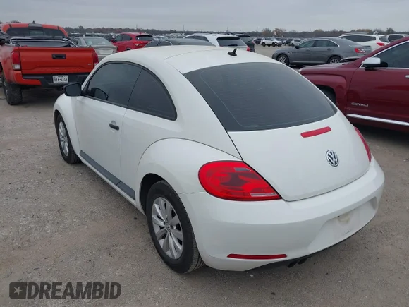✅ 2013 Volkswagen Beetle 2.5L • VIN: 3VWFP7AT2DM663156 • Лот: 43908873. Опубліковано раніше на IAAI з пробігом 179 034 миль. Безкоштовний доступ до архіву аукціонних продажів зі США та докладний звіт про історію автомобіля на DreamBid. Зображення 3.