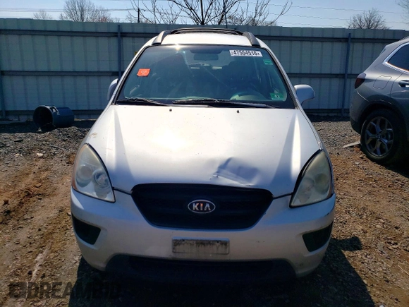 ✅ 2008 Kia Rondo LX • VIN: KNAFG525487163360 • Лот: 47554516. Опубліковано раніше на Copart з пробігом 155 697 миль. Безкоштовний доступ до архіву аукціонних продажів зі США та докладний звіт про історію автомобіля на DreamBid. Зображення 5.