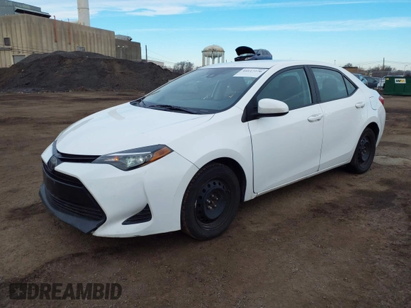 ✅ 2019 Toyota Corolla LE • VIN: 2T1BURHE2KC243190 • Lot: 44117276. Wystawiony na IAAI z przebiegiem 260 407 mil. Bezpłatny archiwum sprzedaży aukcyjnych z USA i szczegółowy raport historii pojazdu na DreamBid. Zdjęcie 2.