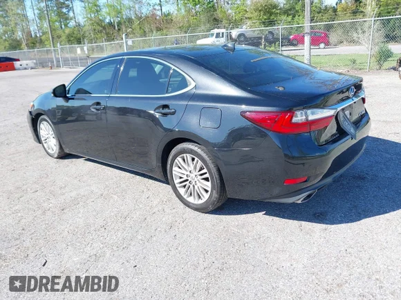 ✅ 2017 Lexus ES 350 • VIN: 58ABK1GG4HU049139 • Лот: 44631724. Опубліковано раніше на IAAI з пробігом 112 462 миль. Безкоштовний доступ до архіву аукціонних продажів зі США та докладний звіт про історію автомобіля на DreamBid. Зображення 3.