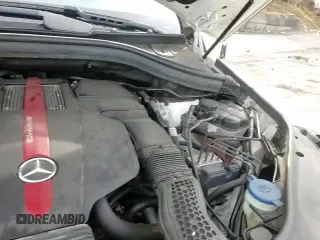 ✅ 2019 Mercedes-Benz GLE 43 AMG • VIN: 4JGED6EB0KA126472 • Lot: 83939775. Wystawiony na Copart z przebiegiem 94 507 mil. Bezpłatny archiwum sprzedaży aukcyjnych z USA i szczegółowy raport historii pojazdu na DreamBid. Zdjęcie 17.