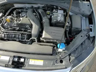 ✅ 2024 Volkswagen Jetta SEL • VIN: 3VWGM7BU7RM023973 • Lot: 54159125. Listed on Copart with 16,647 mi. Free auction sales archive from the USA and detailed vehicle history report at DreamBid. Image 16.