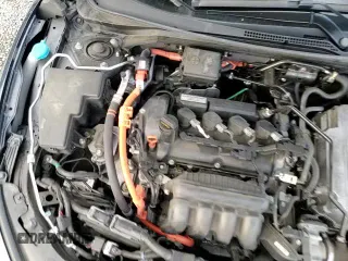 ✅ 2019 Honda Insight EX • VIN: 19XZE4F50KE027003 • Lot: 93353125. Wystawiony na Copart z przebiegiem 52 643 mil. Bezpłatny archiwum sprzedaży aukcyjnych z USA i szczegółowy raport historii pojazdu na DreamBid. Zdjęcie 13.