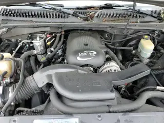 ✅ 2002 Chevrolet Suburban LT • VIN: 1GNFK16Z62J165684 • Лот: 83412644. Опубликован ранее на Copart с пробегом 263 965 миль. Бесплатный доступ к архиву аукционных продаж из США и подробный отчёт об истории автомобиля на DreamBid. Изображение 15.