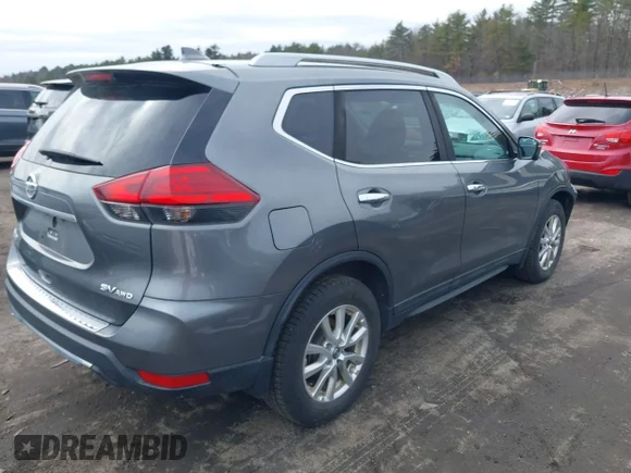✅ 2017 Nissan Rogue SV • VIN: 5N1AT2MV0HC780763 • Lot: 44614891. Wystawiony na IAAI z przebiegiem 132 183 mil. Bezpłatny archiwum sprzedaży aukcyjnych z USA i szczegółowy raport historii pojazdu na DreamBid. Zdjęcie 4.