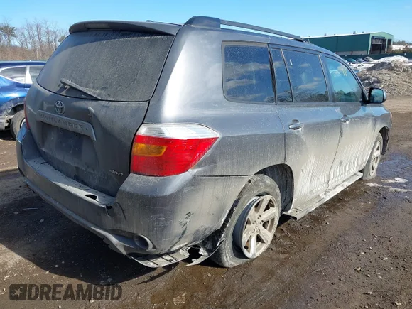 ✅ 2010 Toyota Highlander SE • VIN: 5TDJK3EH0AS038910 • Lot: 44359342. Wystawiony na IAAI z przebiegiem 182 922 mil. Bezpłatny archiwum sprzedaży aukcyjnych z USA i szczegółowy raport historii pojazdu na DreamBid. Zdjęcie 4.