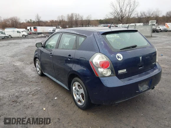 ✅ 2009 Pontiac Vibe 1SA • VIN: 5Y2SP67899Z469602 • Lot: 44441944. Wystawiony na IAAI z przebiegiem 282 071 mil. Bezpłatny archiwum sprzedaży aukcyjnych z USA i szczegółowy raport historii pojazdu na DreamBid. Zdjęcie 3.