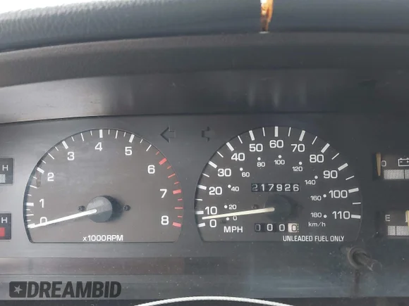 ✅ 1992 Toyota 4Runner • VIN: JT3RN37W1N0010102 • Lot: 45209135. Wystawiony na IAAI z przebiegiem 217 926 mil. Bezpłatny archiwum sprzedaży aukcyjnych z USA i szczegółowy raport historii pojazdu na DreamBid. Zdjęcie 7.