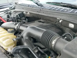 ✅ 2020 Ford Expedition Max Limited • VIN: 1FMJK1KT2LEA10950 • Lot: 42767927. Wystawiony na IAAI z przebiegiem 164 046 mil. Bezpłatny archiwum sprzedaży aukcyjnych z USA i szczegółowy raport historii pojazdu na DreamBid. Zdjęcie 20.