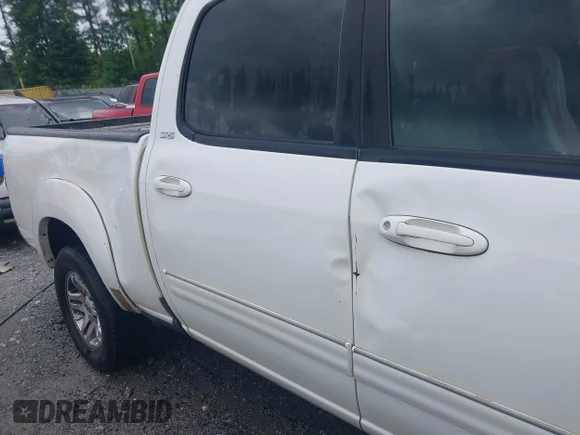 ✅ 2006 Toyota Tundra SR5 • VIN: 5TBET341X6S556266 • Lot: 44983573. Wystawiony na IAAI z przebiegiem 669 653 mil. Bezpłatny archiwum sprzedaży aukcyjnych z USA i szczegółowy raport historii pojazdu na DreamBid. Zdjęcie 6.
