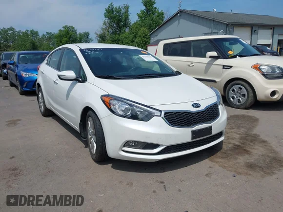 ✅ 2014 Kia Forte EX • VIN: KNAFX4A80E5104240 • Lot: 45308625. Wystawiony na IAAI z przebiegiem 12 613 mil. Bezpłatny archiwum sprzedaży aukcyjnych z USA i szczegółowy raport historii pojazdu na DreamBid. Zdjęcie 1.