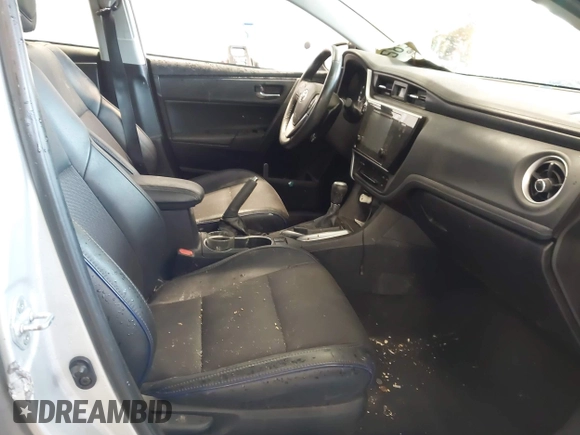 ✅ 2017 Toyota Corolla LE • VIN: 2T1BURHE3HC799596 • Lot: 43976425. Wystawiony na IAAI z przebiegiem 10 011 mil. Bezpłatny archiwum sprzedaży aukcyjnych z USA i szczegółowy raport historii pojazdu na DreamBid. Zdjęcie 5.