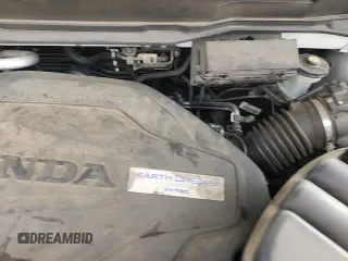 ✅ 2018 Honda Pilot EX-L • VIN: 5FNYF5H52JB007081 • Lot: 82720015. Wystawiony na Copart z przebiegiem 71 846 mil. Bezpłatny archiwum sprzedaży aukcyjnych z USA i szczegółowy raport historii pojazdu na DreamBid. Zdjęcie 16.